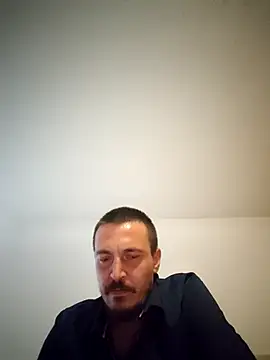 mayk18cm online show from October 2025 07:05:02 AM