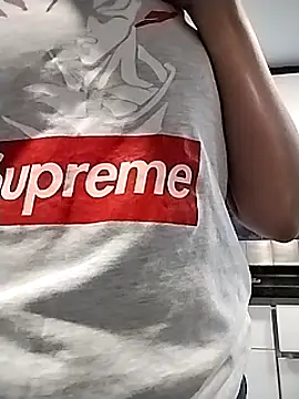 AriaRusso online show from February 2025 10:01:01 PM