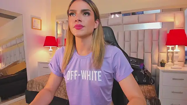 mariiahneedles online show from December 2024 03:58:01 AM