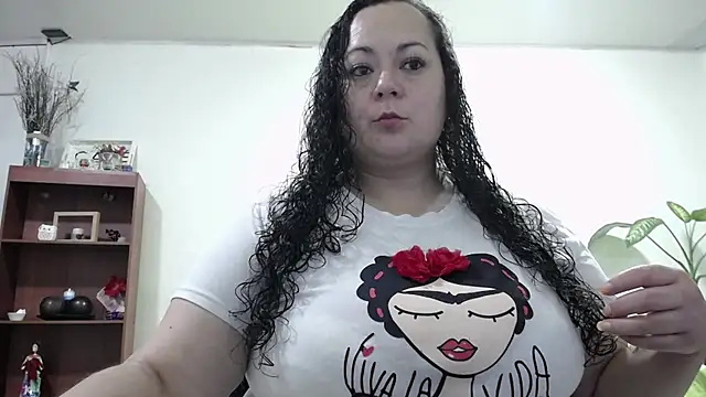 Aleia Taylor online show from June 2026 03:50:02 AM