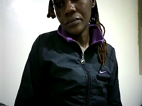 Pierra77 online show from October 2025 08:01:01 AM