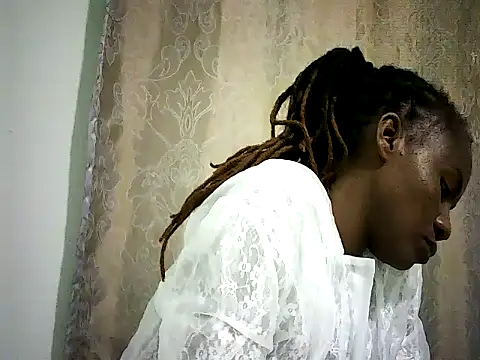 Pierra77 online show from November 2025 12:27:01 PM