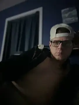 Snapshot of traejddd chatting on March 2026 07:58:02 AM traejddd online show from March 2026 07:58:02 AM