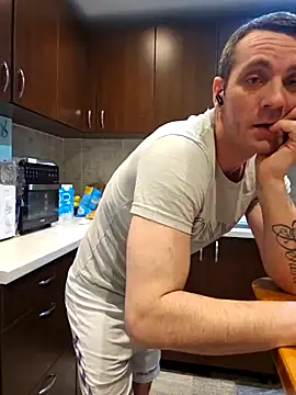 Aian09 online show from March 2025 04:26:01 PM