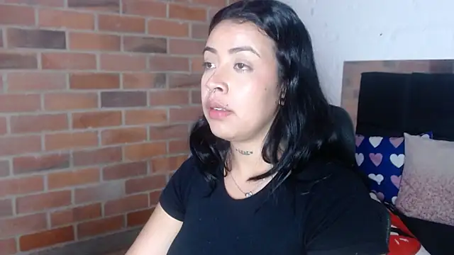 Snapshot of salome__hills1 chatting on June 2026 09:03:01 PM salome hills1 online show from June 2026 09:03:01 PM