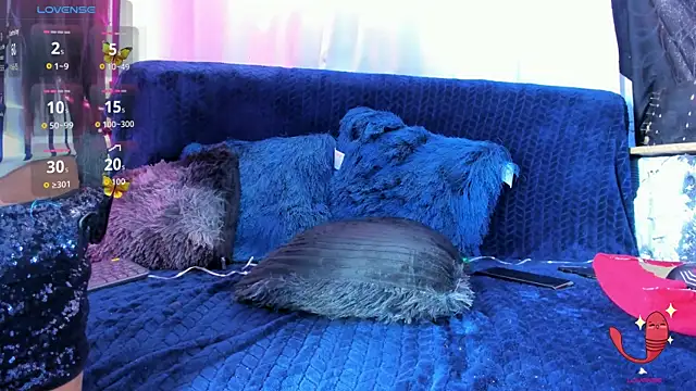 Snapshot of Mracialatina chatting on November 2025 04:39:01 PM Mracialatina online show from November 2025 04:39:01 PM