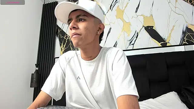 dikey 62 online show from January 2025 11:13:02 PM