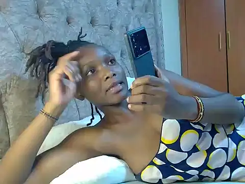 Naughty Girl17 online show from December 2024 07:27:02 PM