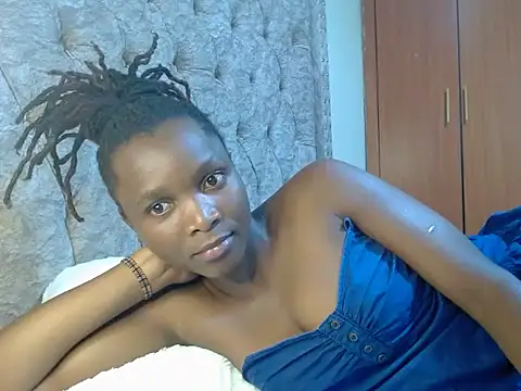 Naughty Girl17 online show from February 2025 07:59:02 PM