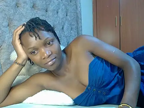 Naughty Girl17 online show from February 2025 06:30:02 PM