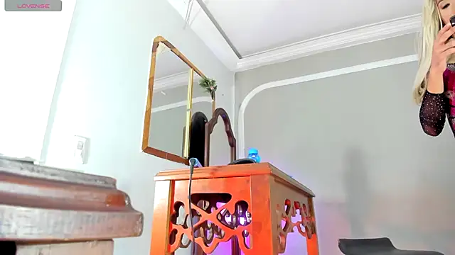 Jimena Grey online show from October 2025 06:03:01 AM