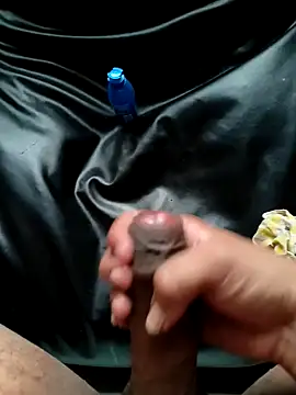 Snapshot of Village_0boy chatting on October 2025 10:12:02 AM Village 0boy online show from October 2025 10:12:02 AM