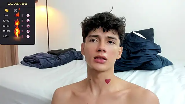 Snapshot of badboy_one_ chatting on February 2025 11:46:02 PM badboy one online show from February 2025 11:46:02 PM