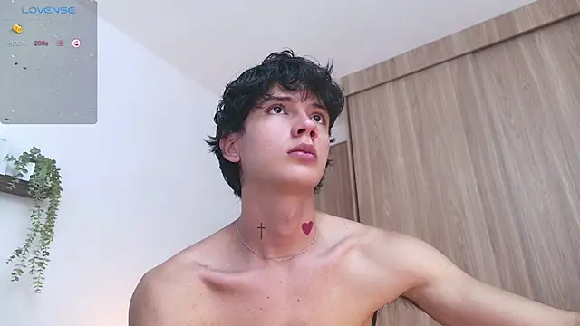 Snapshot of badboy_one_ chatting on September 2025 09:15:02 PM badboy one online show from September 2025 09:15:02 PM