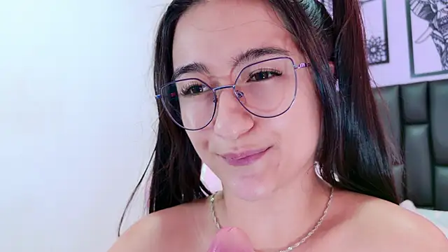 im-eliza online show from February 2025 11:44:02 PM