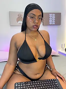 Esmeralda Duarte online show from March 2026 05:35:02 AM