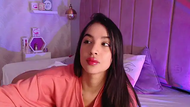 LeenaBrown online show from September 2025 12:51:01 PM