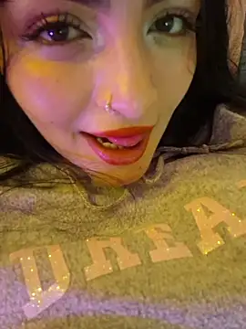 miel gomez online show from November 2025 01:17:01 AM