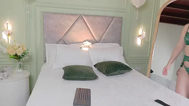  Miss Kimm online show from January 2026 11:56:01 AM