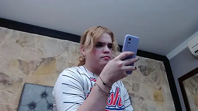 Pearl Michelts online show from February 2025 12:44:02 PM