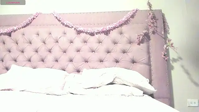 mitsu ky online show from March 2025 04:34:02 AM