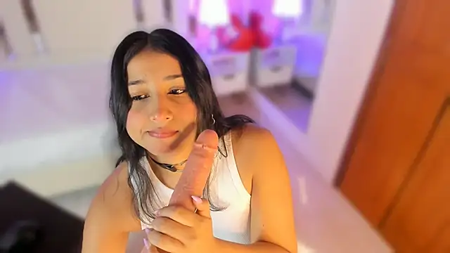 Miliaangeles online show from October 2025 12:34:02 PM