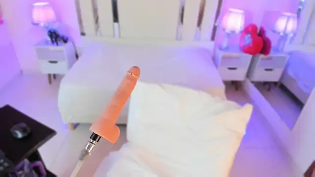 Miliaangeles online show from October 2025 12:57:02 PM