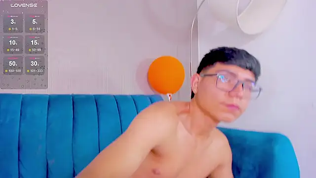 CodyTwink online show from February 2025 06:02:02 PM