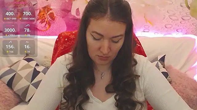 Nataly cute online show from October 2025 06:32:02 PM