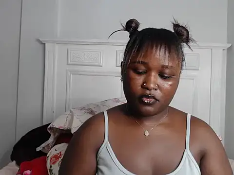 Snapshot of Kim_nasty chatting on October 2025 07:38:01 PM Kim nasty online show from October 2025 07:38:01 PM