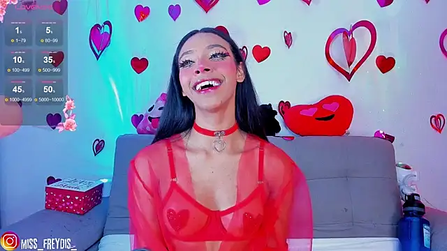 Miss freydis online show from February 2025 02:58:01 AM