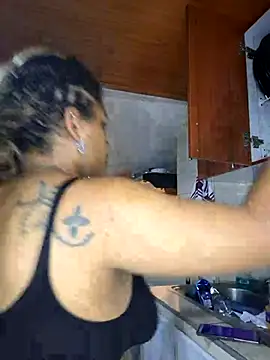 Selket11 online show from February 2025 11:58:02 PM