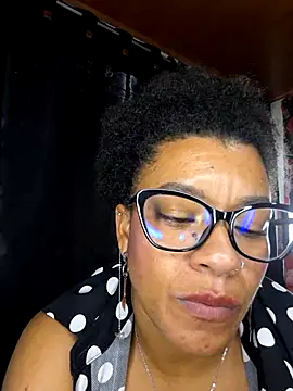 Selket11 online show from March 2025 11:18:01 AM