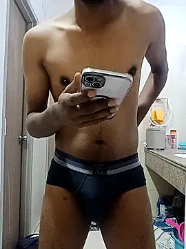 Snapshot of JerryJerome01 chatting on May 2026 04:03:02 PM JerryJerome01 online show from May 2026 04:03:02 PM