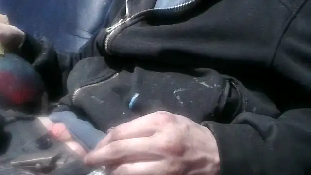 Snapshot of robeaulieu02 chatting on January 2025 07:00:01 AM robeaulieu02 online show from January 2025 07:00:01 AM