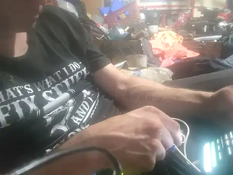 Snapshot of robeaulieu02 chatting on September 2025 06:36:01 AM robeaulieu02 online show from September 2025 06:36:01 AM