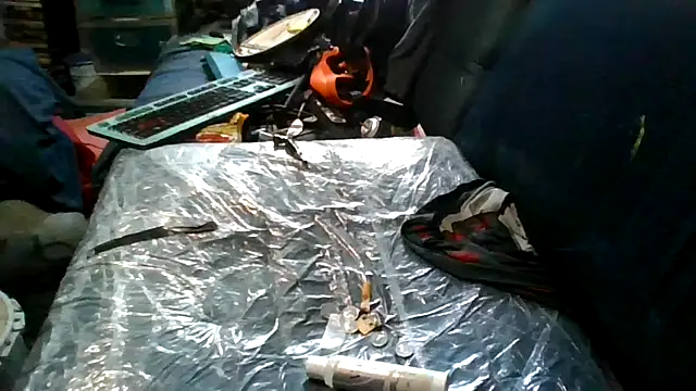 Snapshot of robeaulieu02 chatting on November 2025 05:12:02 PM robeaulieu02 online show from November 2025 05:12:02 PM