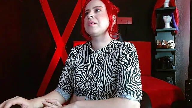 Naty slavedoll online show from March 2025 07:21:02 PM