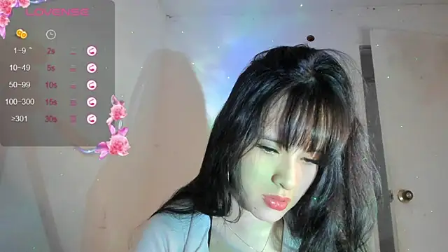 Snapshot of lolacute69 chatting on October 2025 03:17:01 AM lolacute69 online show from October 2025 03:17:01 AM