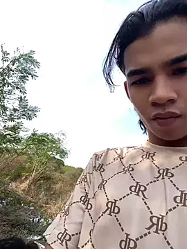 Boypolla11 online show from April 2026 12:10:01 PM