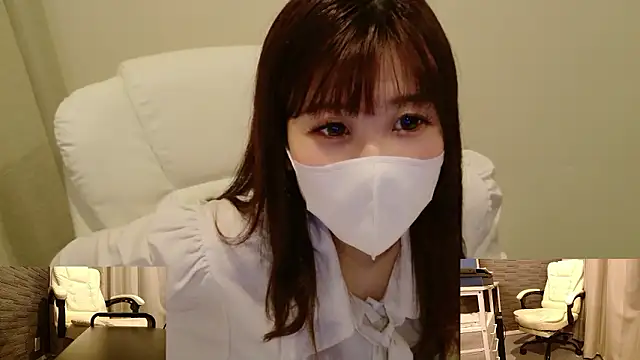 Snapshot of ManaMi-maru chatting on May 2026 02:00:01 PM ManaMi-maru online show from May 2026 02:00:01 PM