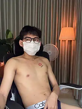 Snapshot of MinhTuanLive chatting on February 2026 08:10:02 AM MinhTuanLive online show from February 2026 08:10:02 AM