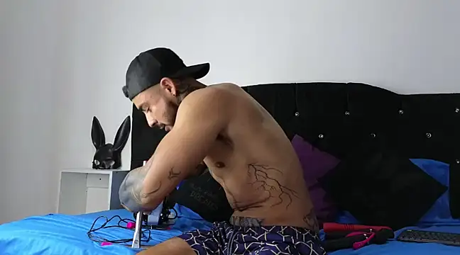 john cartter1 online show from February 2025 11:18:02 AM