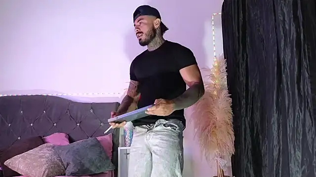 john cartter1 online show from March 2026 12:05:03 PM