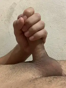 Snapshot of rodrig3105 chatting on February 2025 02:28:01 AM rodrig3105 online show from February 2025 02:28:01 AM