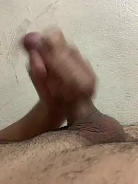 Snapshot of rodrig3105 chatting on March 2025 10:27:02 PM rodrig3105 online show from March 2025 10:27:02 PM