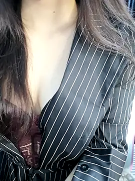  Linez  online show from September 2025 06:13:02 PM