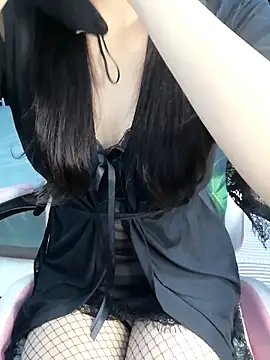  Linez  online show from October 2025 05:00:01 PM