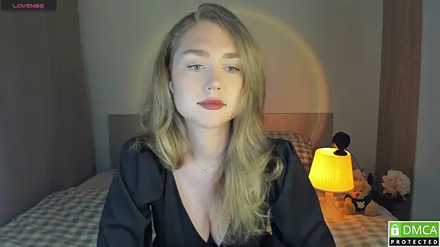 TheVanessaMaes online show from March 2025 11:27:01 PM