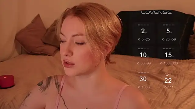 Snapshot of kris69kiss chatting on February 2025 05:09:01 PM kris69kiss online show from February 2025 05:09:01 PM